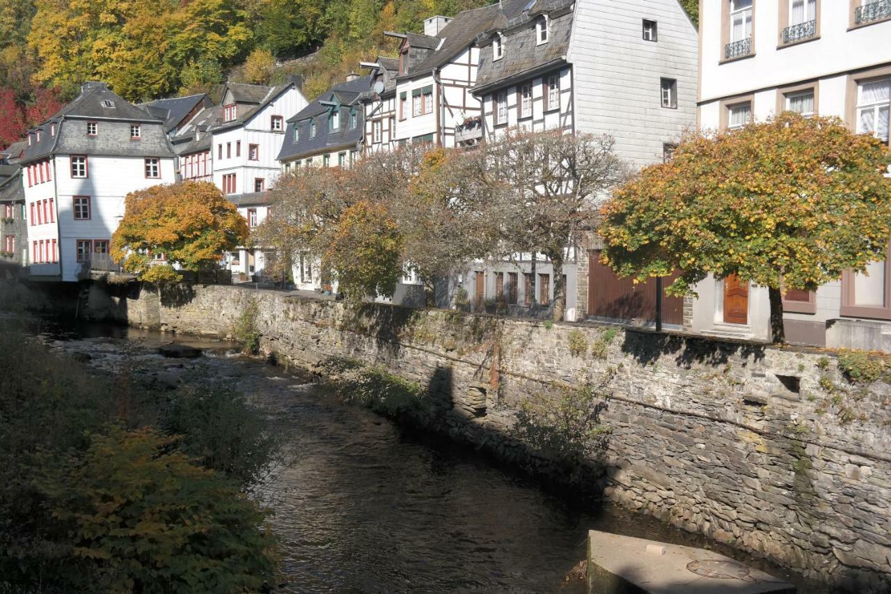 Haus Barkhausen Apartamento Monschau Exterior foto